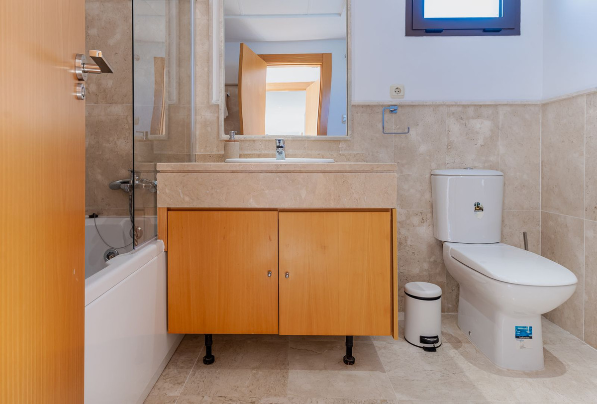 Penthouse te koop in Casares Playa | 3 slaapkamers H5287921