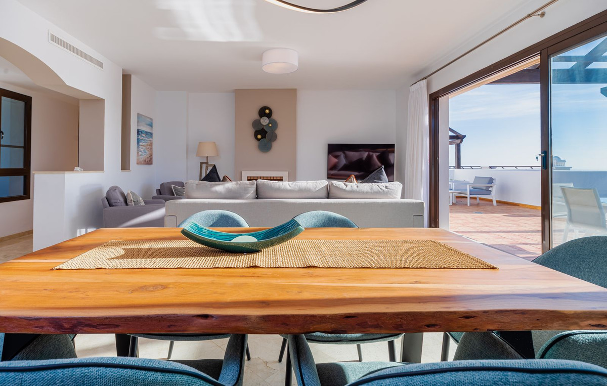 Penthouse te koop in Casares Playa | 3 slaapkamers H5287921