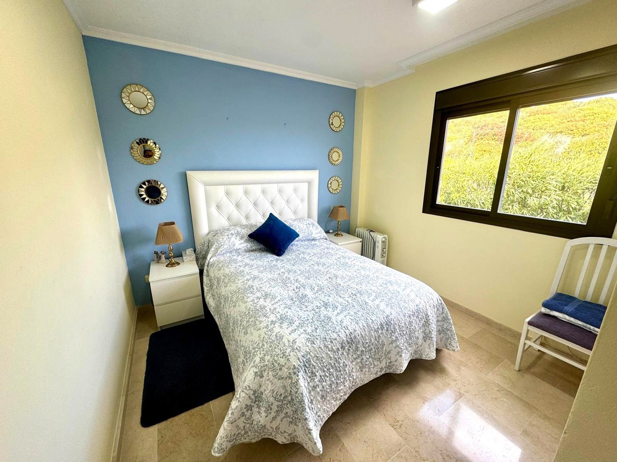 Appartement te koop in Casares Playa | 2 slaapkamers H5287981