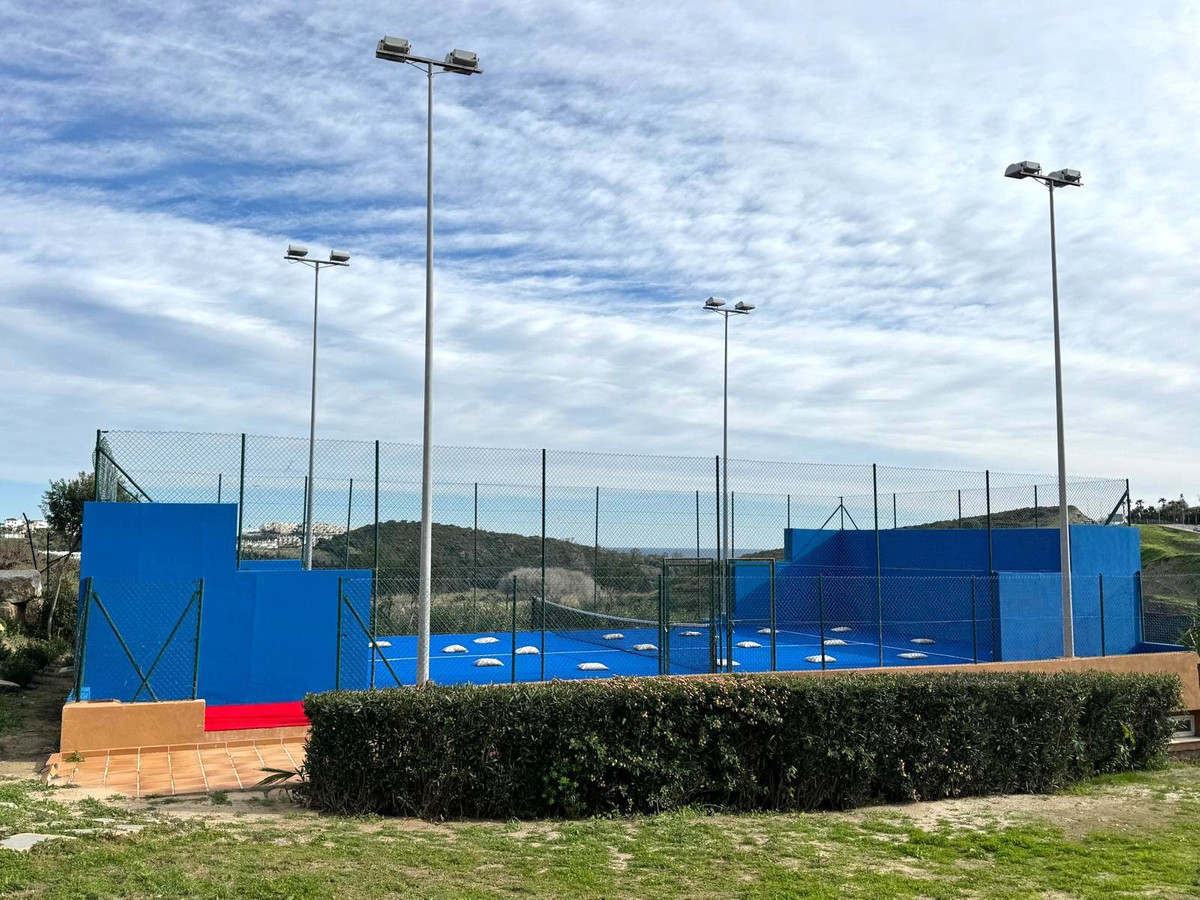 Appartement te koop in Casares Playa | 2 slaapkamers H5287981