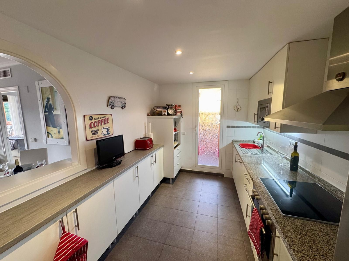 Appartement te koop in Casares Playa | 2 slaapkamers H5287981