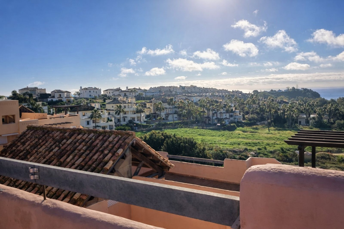 Penthouse te koop in Casares Playa | 2 slaapkamers H5299876