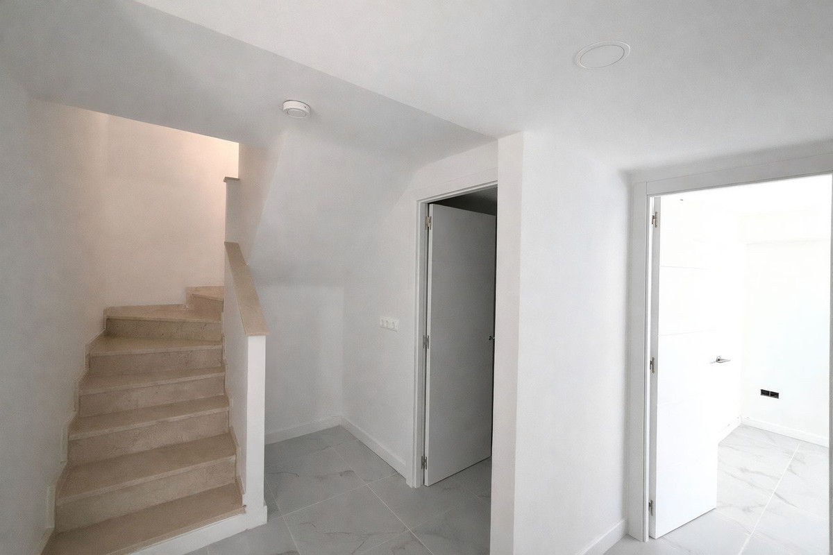 Huis te koop in Casares Playa | 5 slaapkamers H5309758