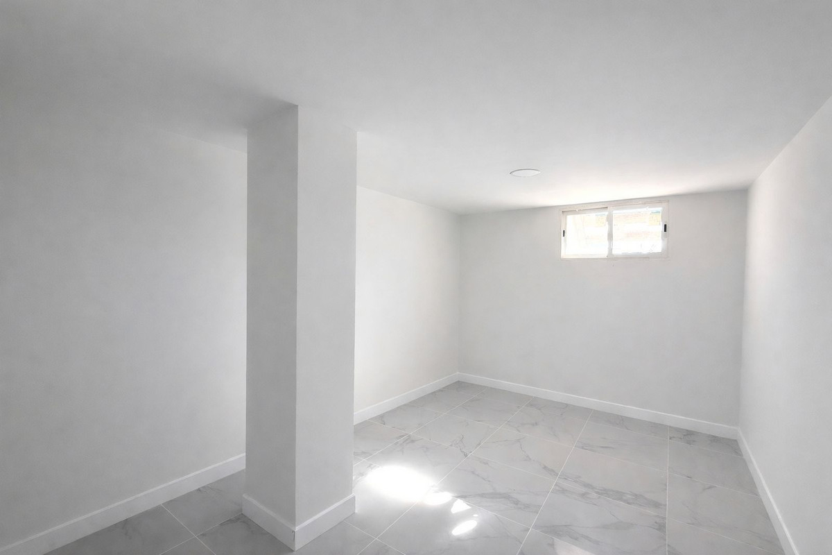 Huis te koop in Casares Playa | 5 slaapkamers H5309758