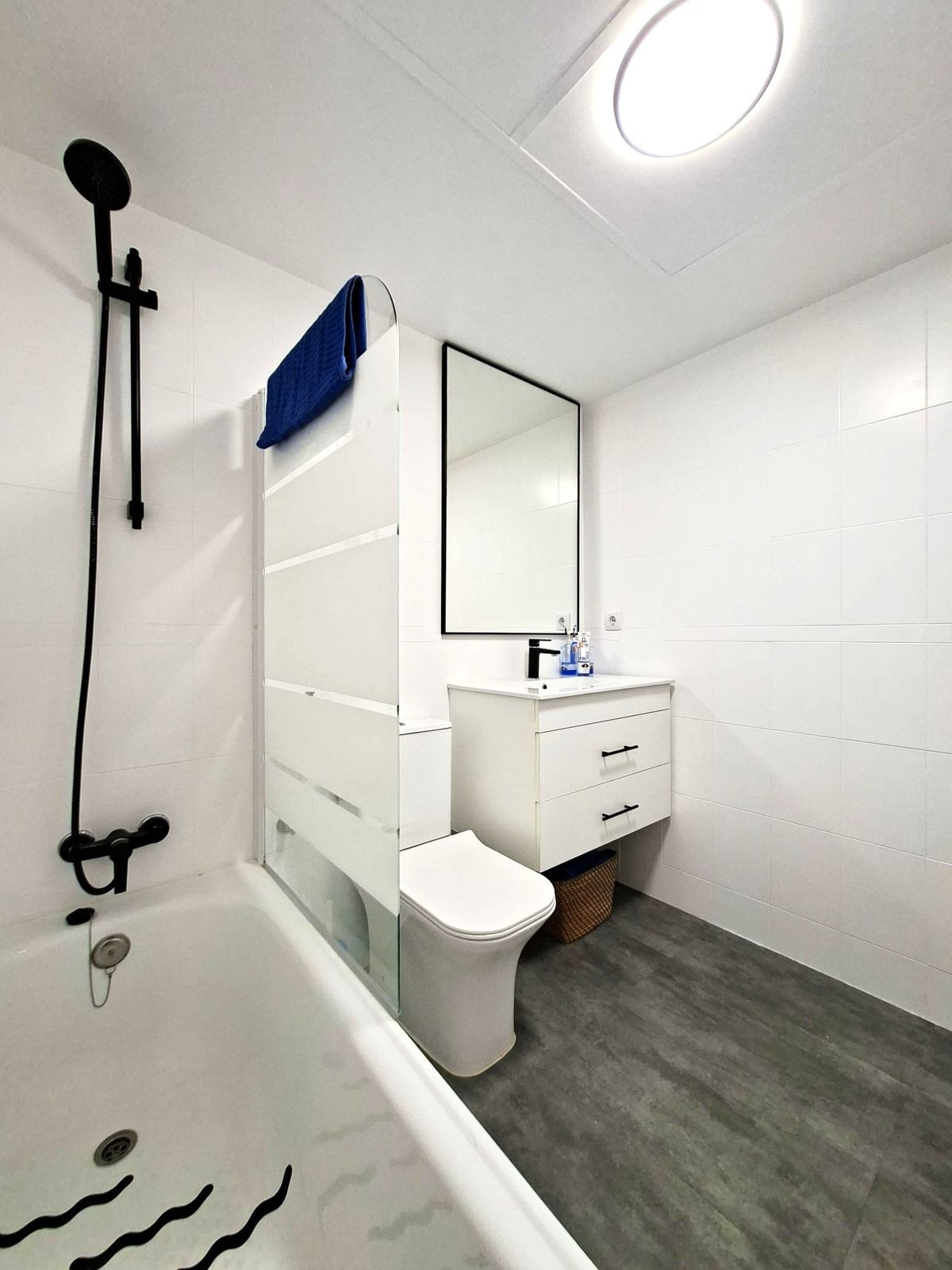 Huis te koop in Casares Playa | 4 slaapkamers H5319496