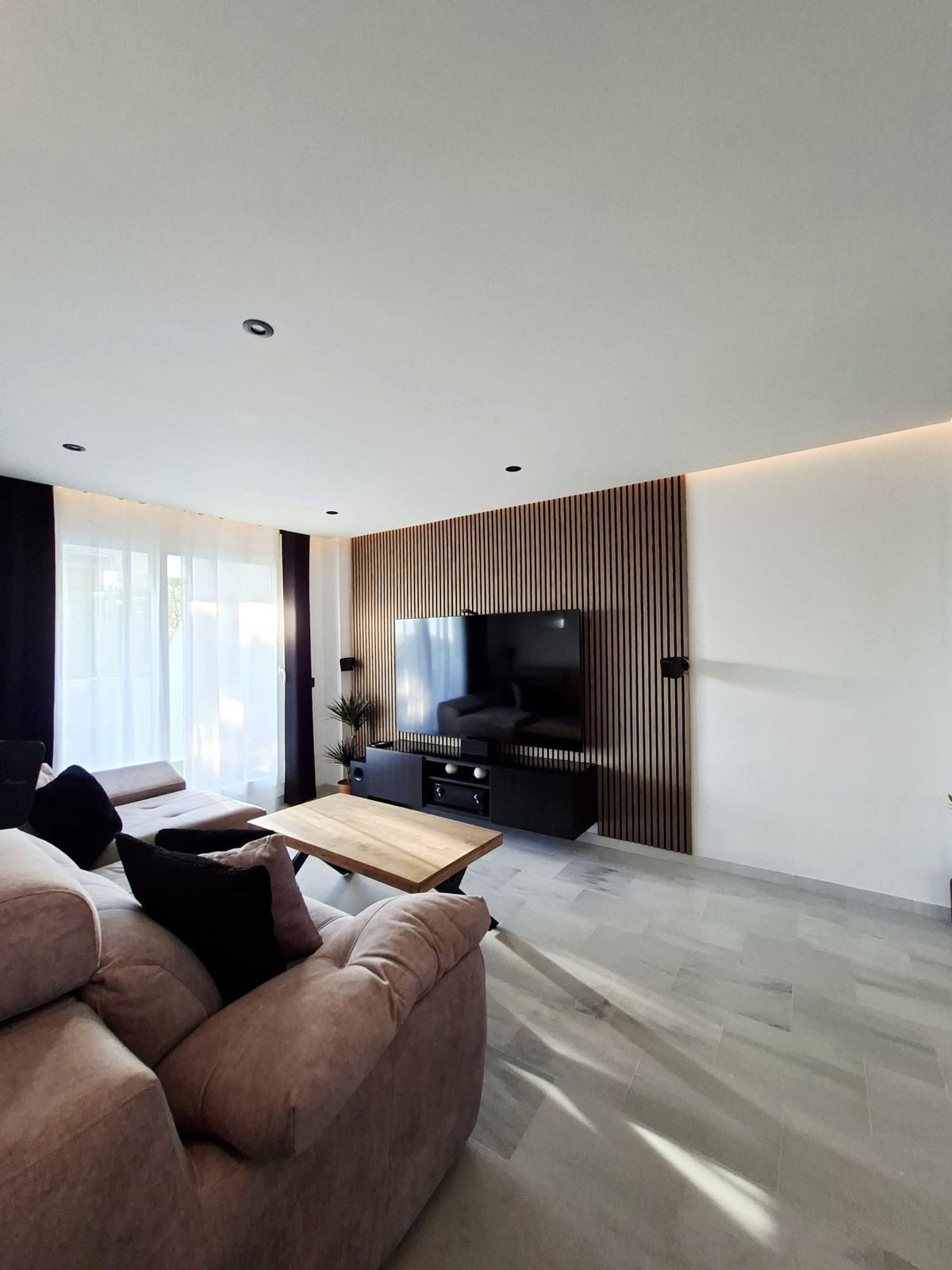 Huis te koop in Casares Playa | 4 slaapkamers H5319496