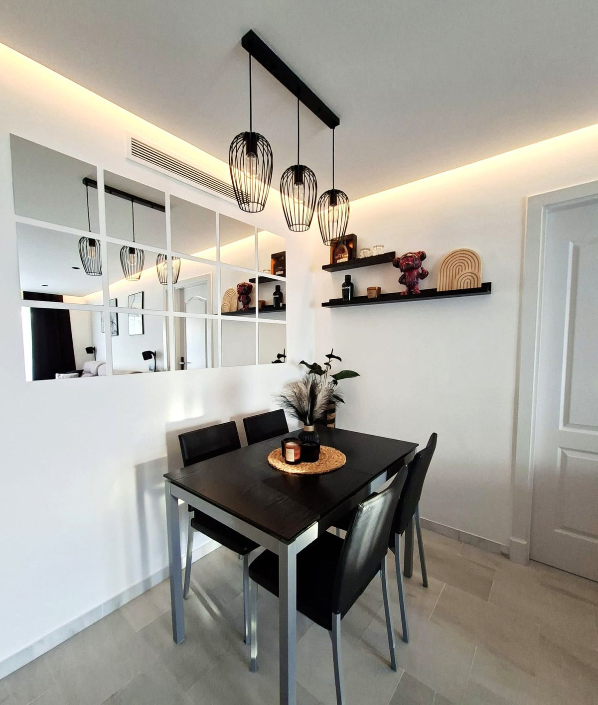 Huis te koop in Casares Playa | 4 slaapkamers H5319496