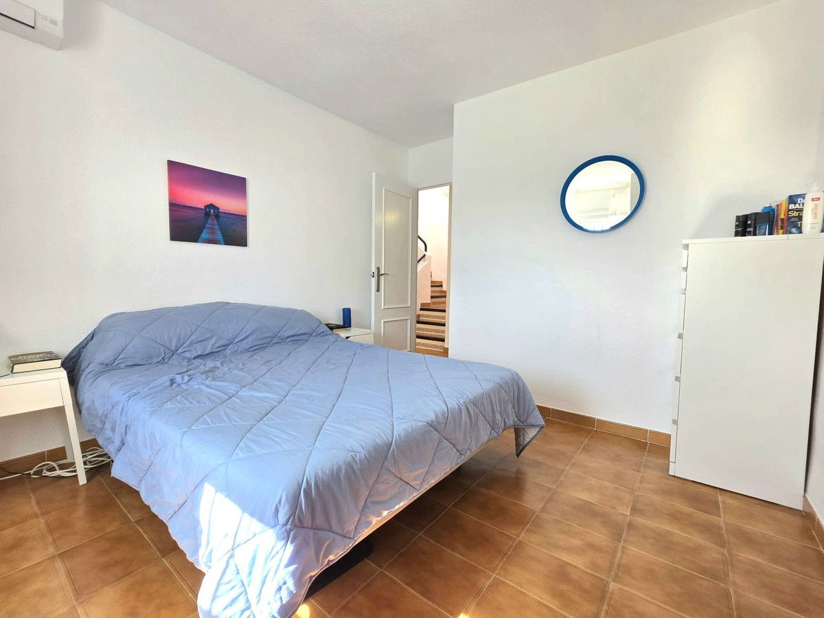 Huis te koop in Casares Playa | 3 slaapkamers H5323108