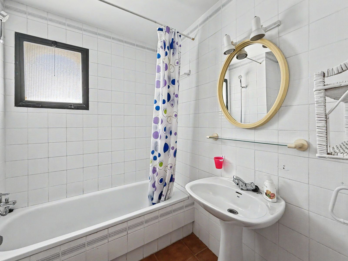 Huis te koop in Casares Playa | 3 slaapkamers H5350195