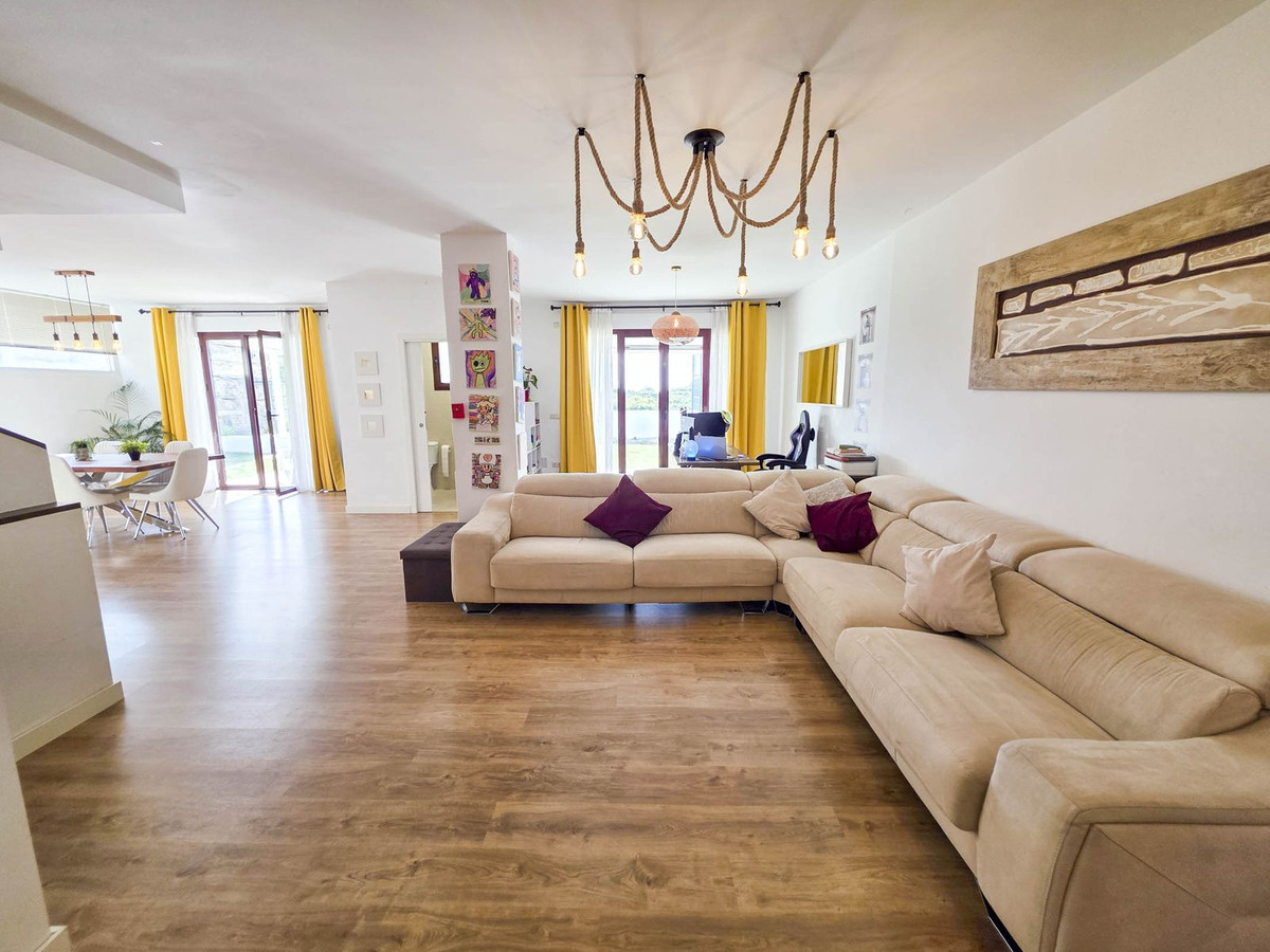 Huis te koop in Casares Playa | 2 slaapkamers H5362837