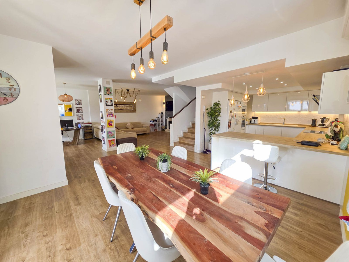 Huis te koop in Casares Playa | 2 slaapkamers H5362837