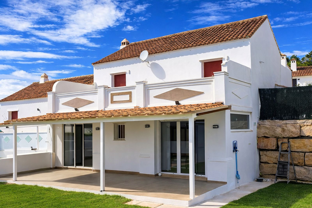 Huis te koop in Casares Playa | 2 slaapkamers H5362837