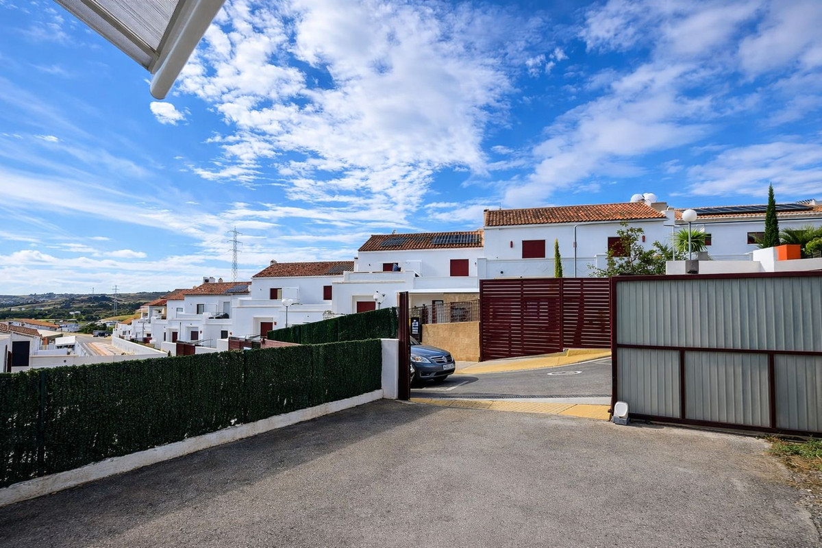 Huis te koop in Casares Playa | 2 slaapkamers H5362837