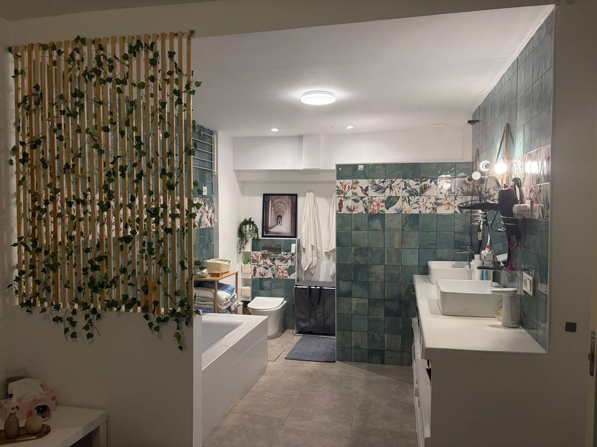 Huis te koop in Casares Playa | 4 slaapkamers H5368891