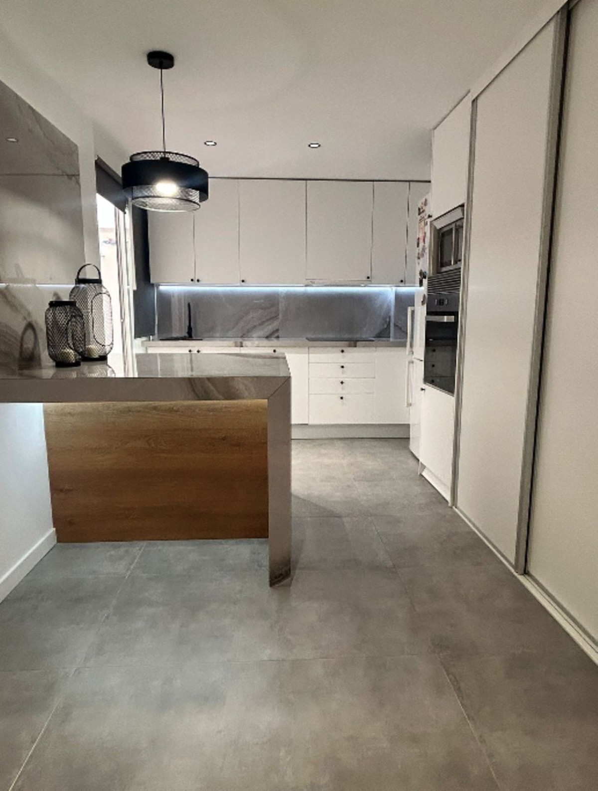 Appartement te koop in Casares Playa | 4 slaapkamers H5386858