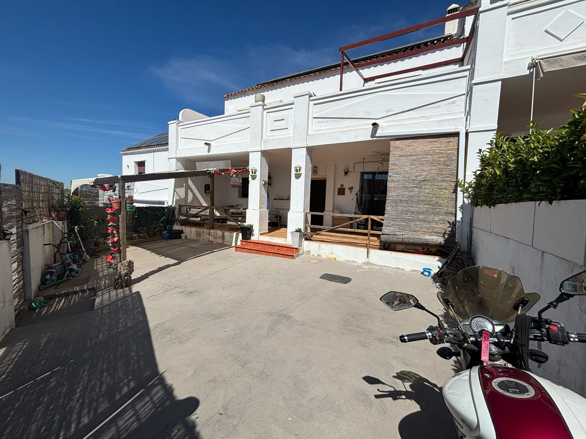 Huis te koop in Casares Playa | 3 slaapkamers H5394991