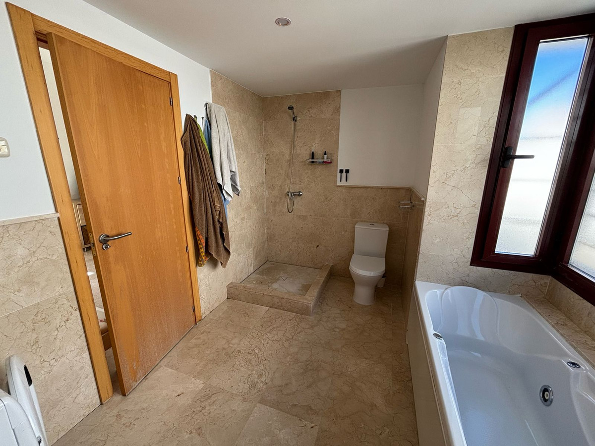 Huis te koop in Casares Playa | 3 slaapkamers H5394991