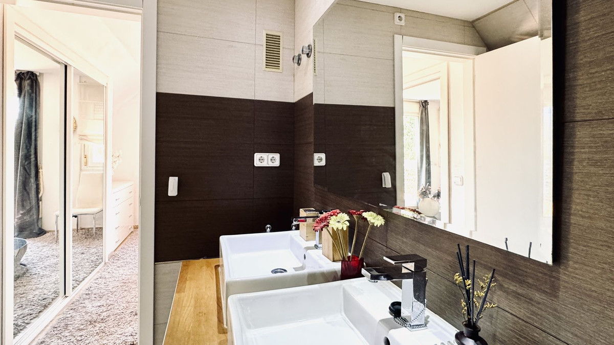Property main view 25