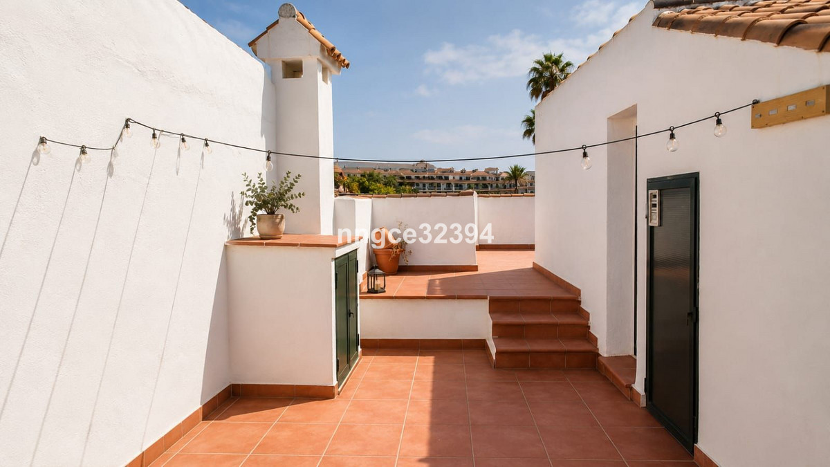 Huis te koop in Casares Playa | 3 slaapkamers H5422534