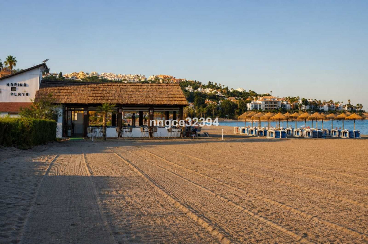 Huis te koop in Casares Playa | 3 slaapkamers H5422534