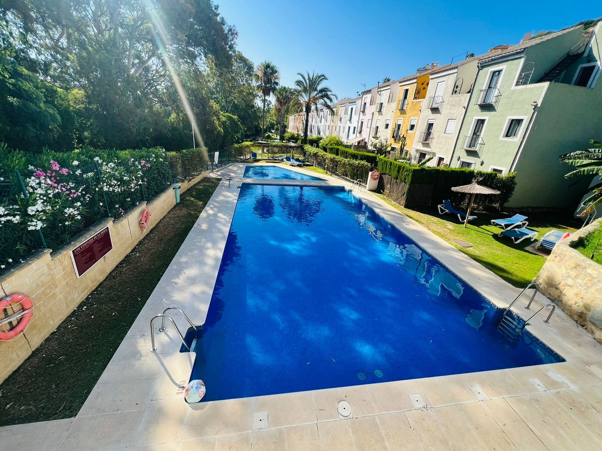 Appartement te koop in Casares Playa | 3 slaapkamers H5426707