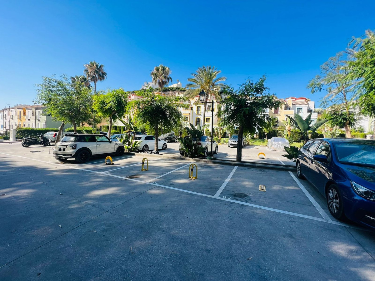 Appartement te koop in Casares Playa | 3 slaapkamers H5426707