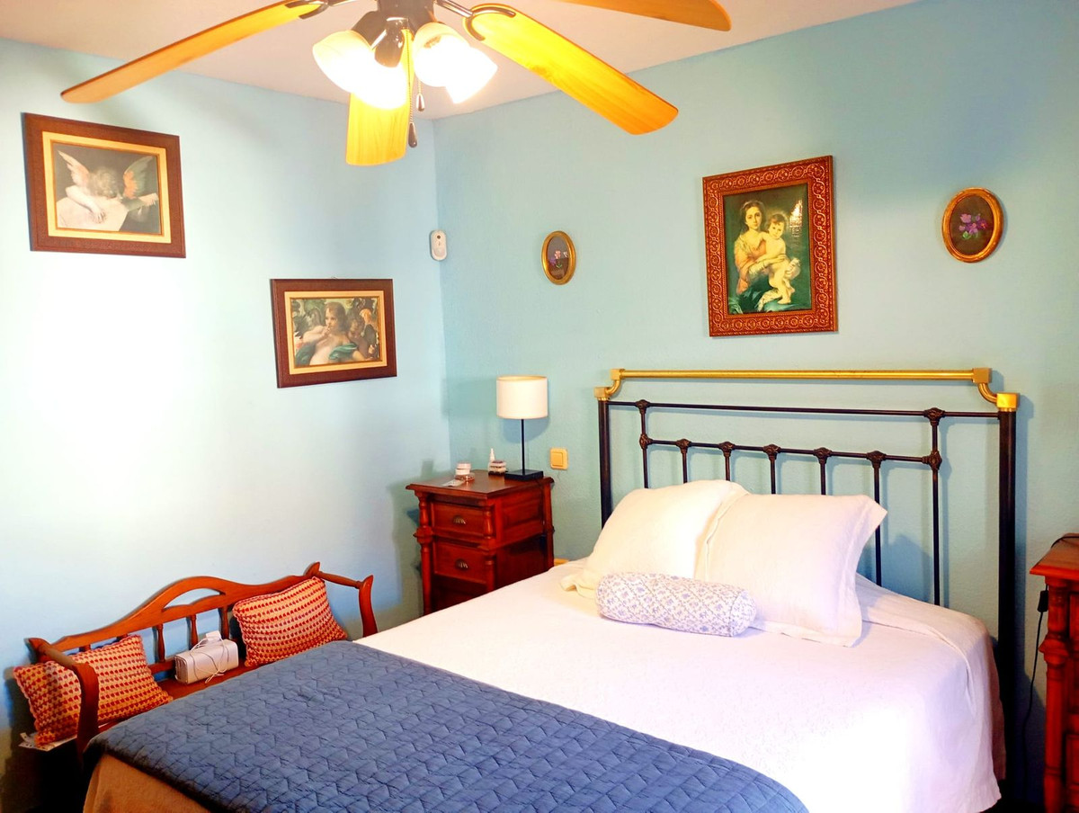 Huis te koop in Casares Playa | 4 slaapkamers H5433904