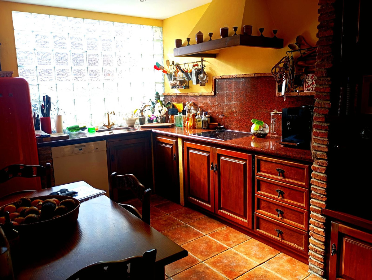 Huis te koop in Casares Playa | 4 slaapkamers H5433904