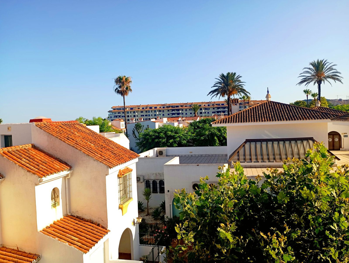 Huis te koop in Casares Playa | 4 slaapkamers H5433904