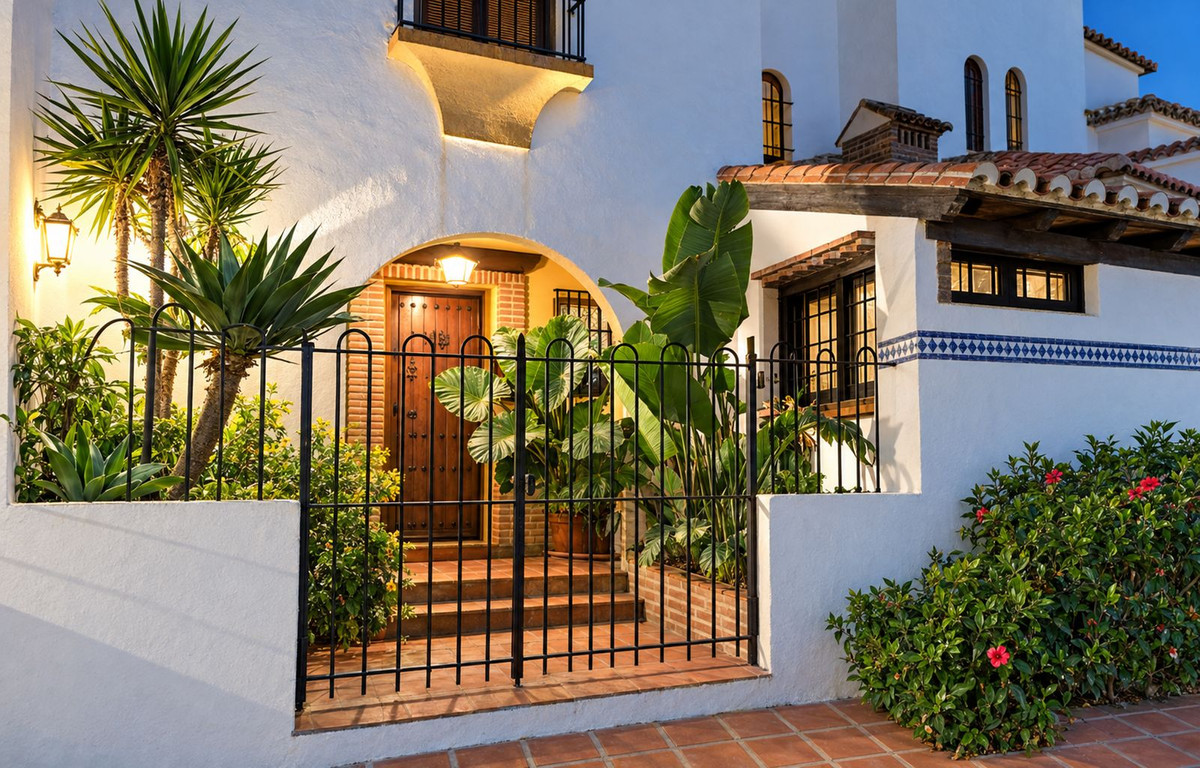 Property main view 44