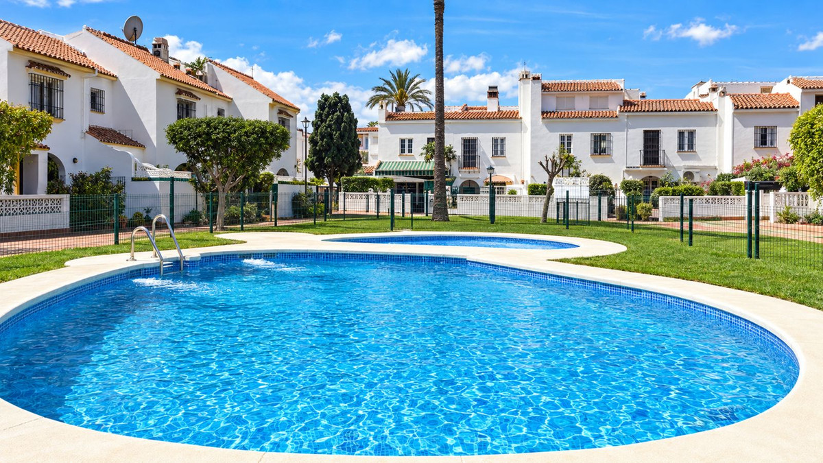 Property main view 64