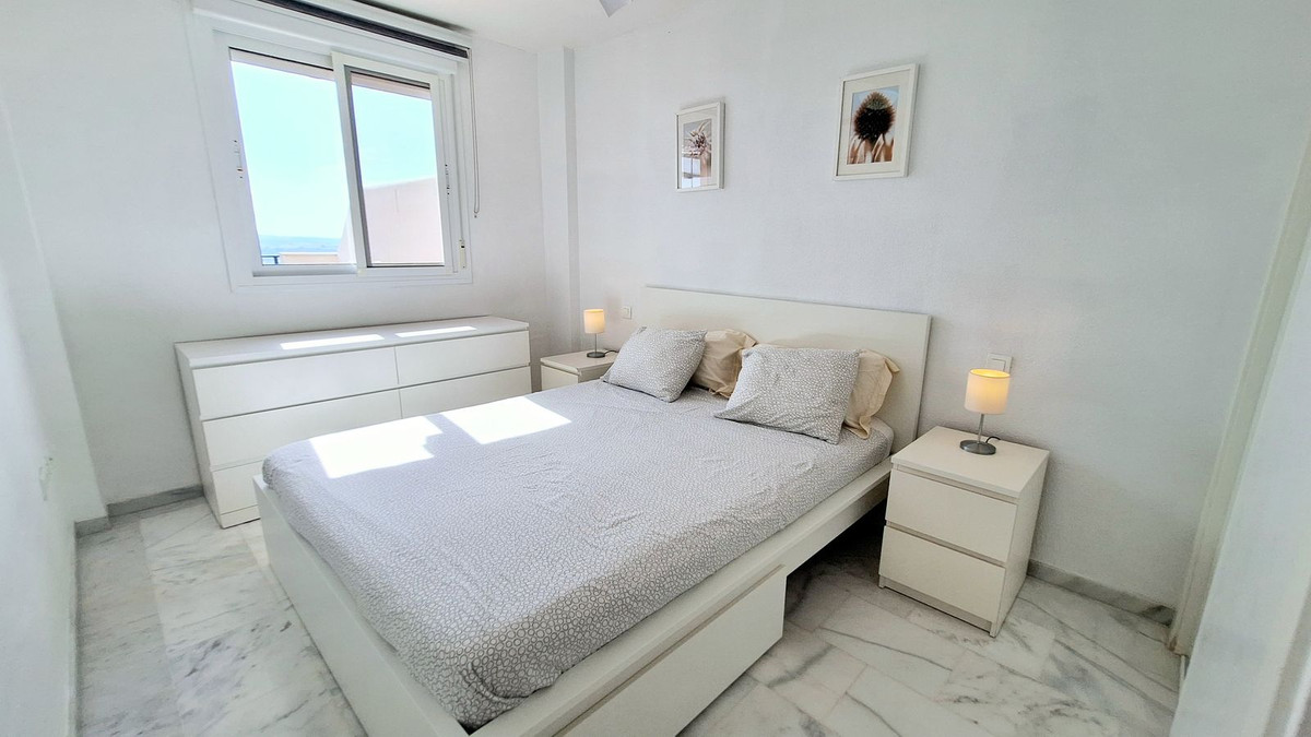 Appartement te koop in Casares Playa | 2 slaapkamers H5519761