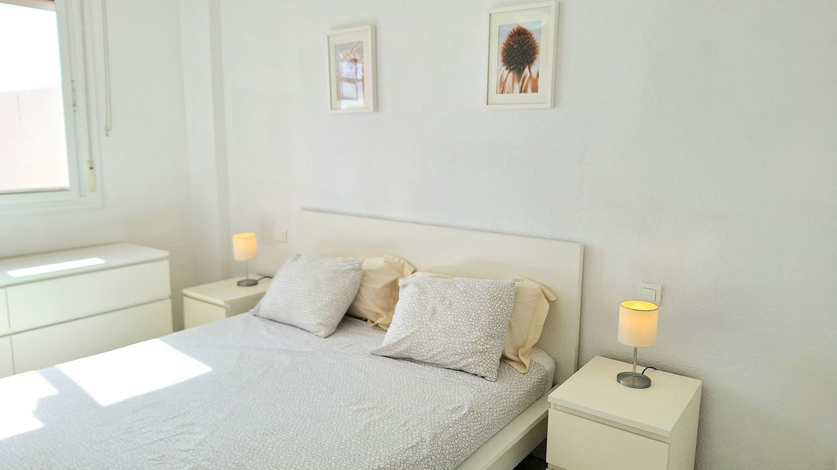 Appartement te koop in Casares Playa | 2 slaapkamers H5519761