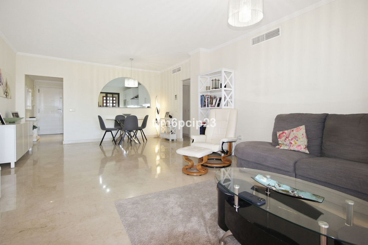 Penthouse te koop in Casares Playa | 2 slaapkamers H5526592