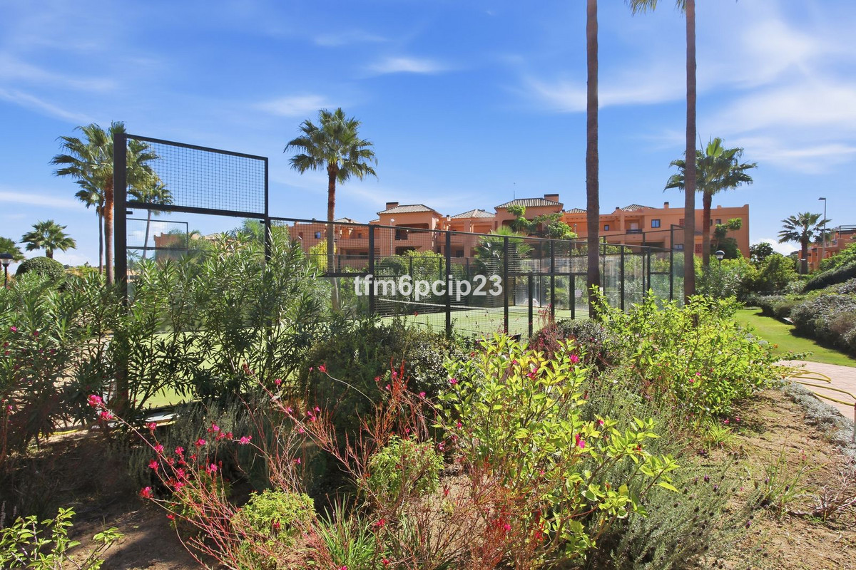 Penthouse te koop in Casares Playa | 2 slaapkamers H5526592