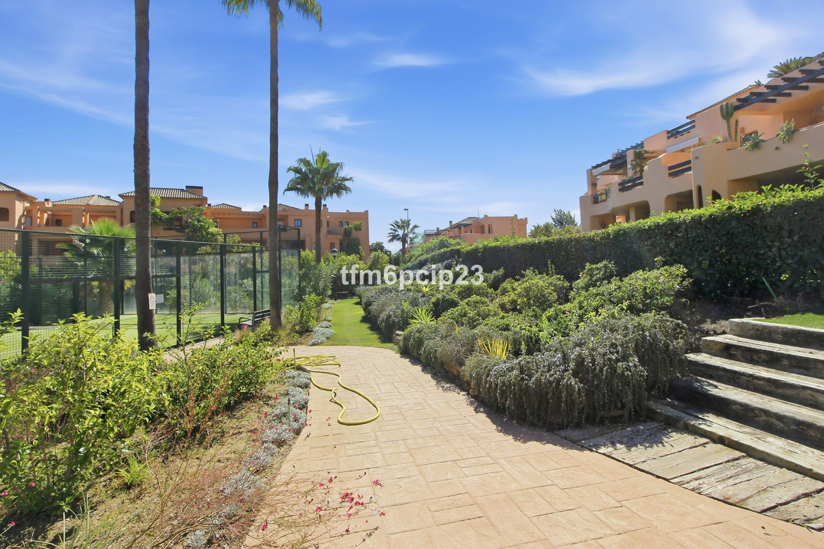 Penthouse te koop in Casares Playa | 2 slaapkamers H5526592