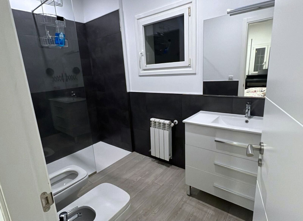 Huis te koop in Casares Pueblo | 5 slaapkamers H5013529