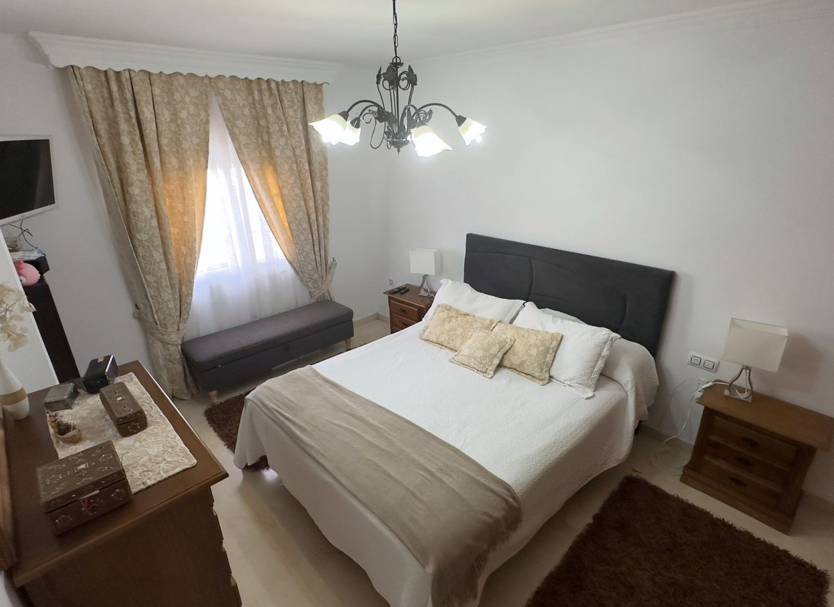 Huis te koop in Casares Pueblo | 5 slaapkamers H5013529