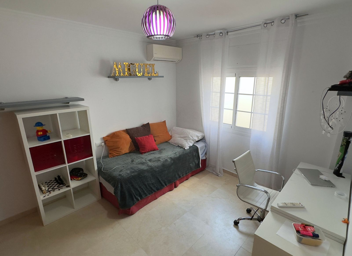 Huis te koop in Casares Pueblo | 5 slaapkamers H5013529