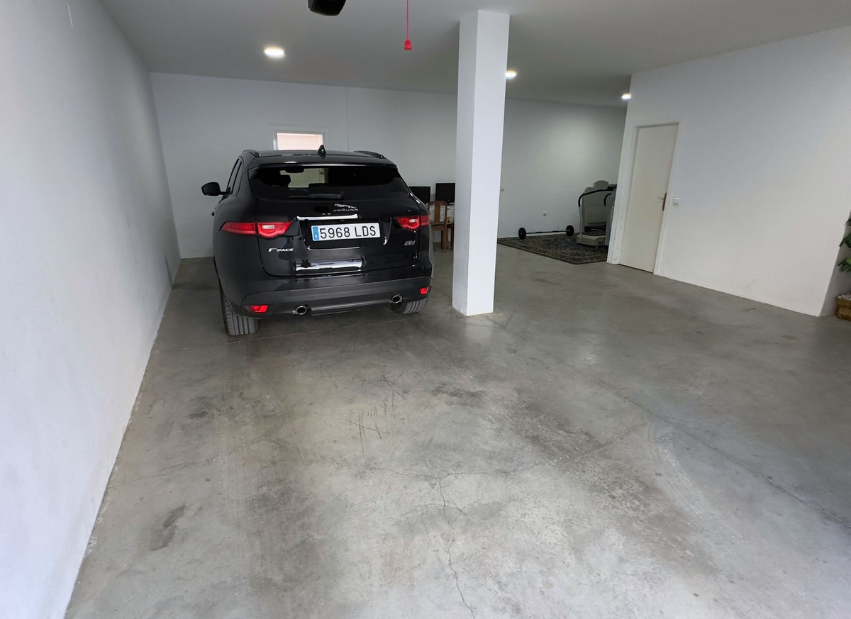 Huis te koop in Casares Pueblo | 5 slaapkamers H5013529