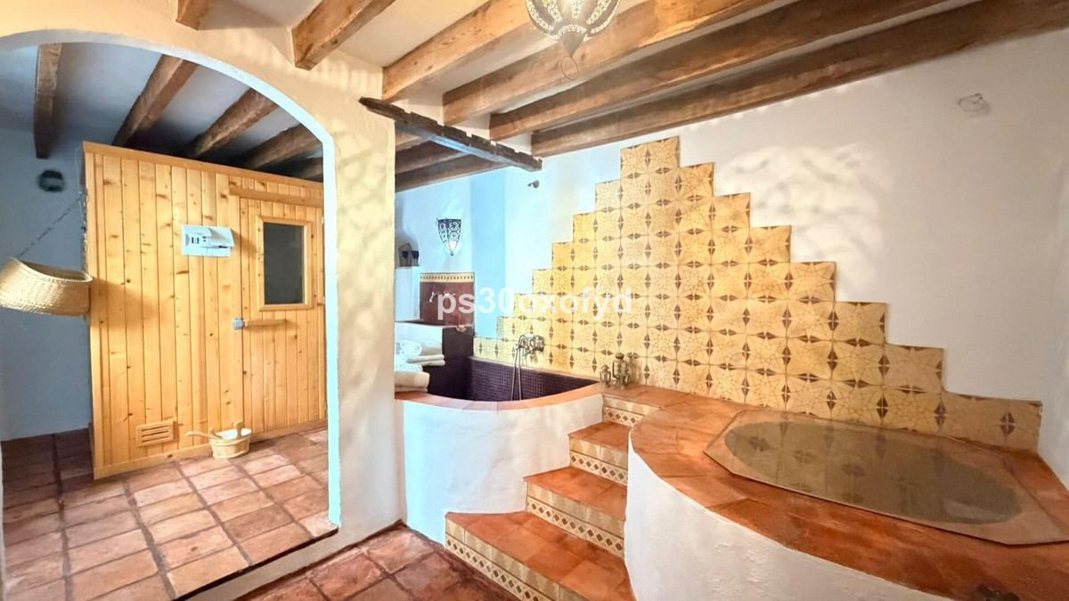 Property main view 32
