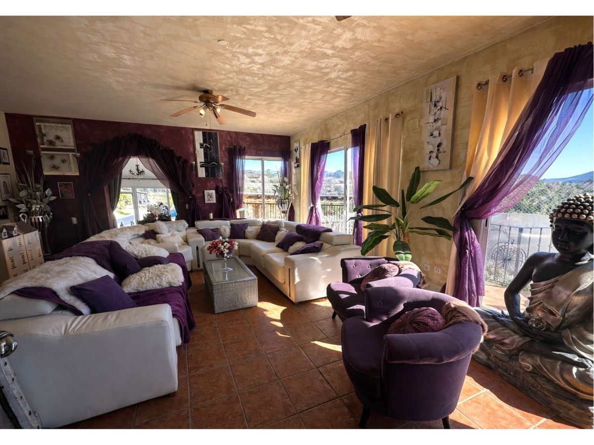 Property main view 33