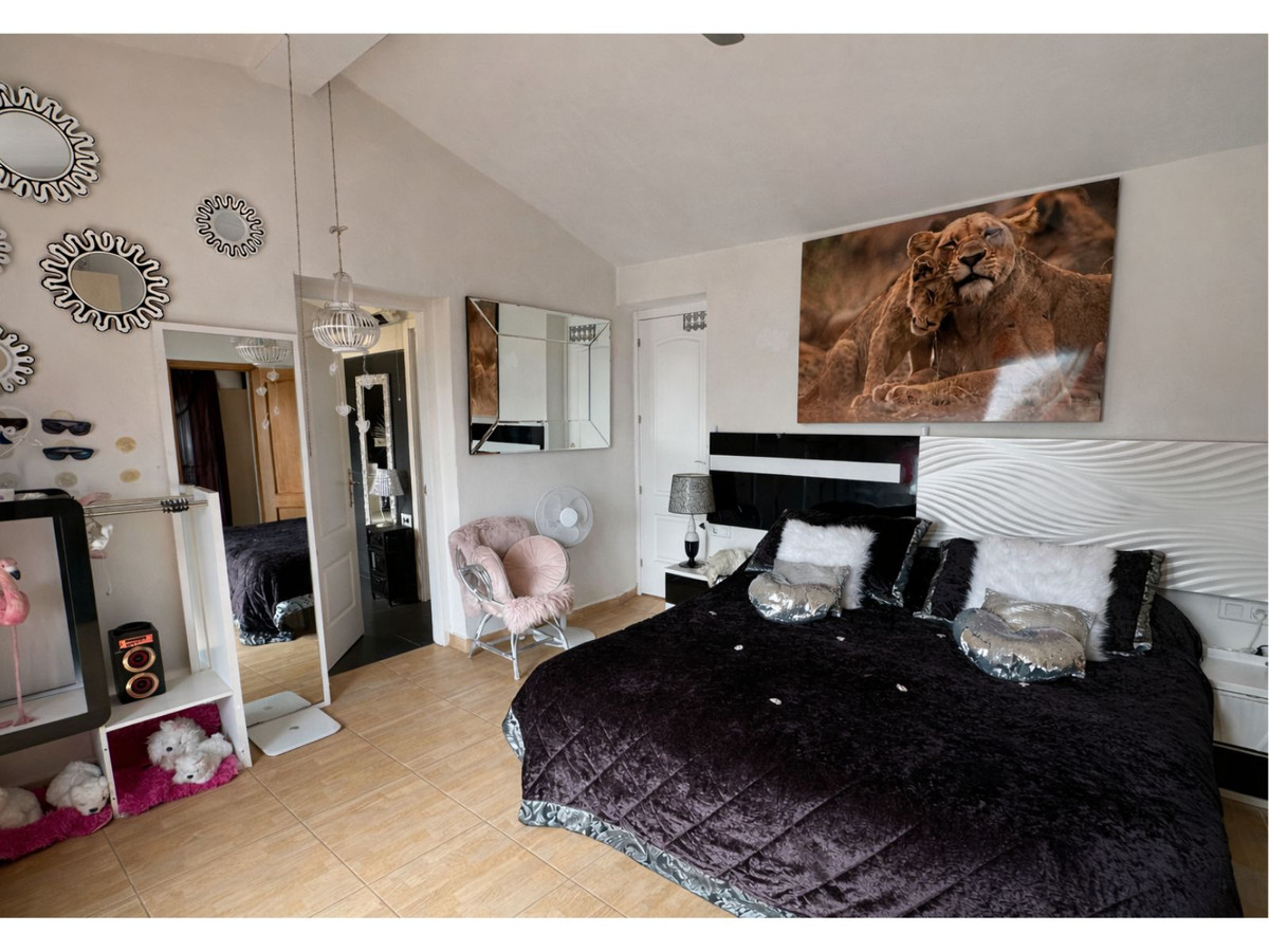 Property main view 44