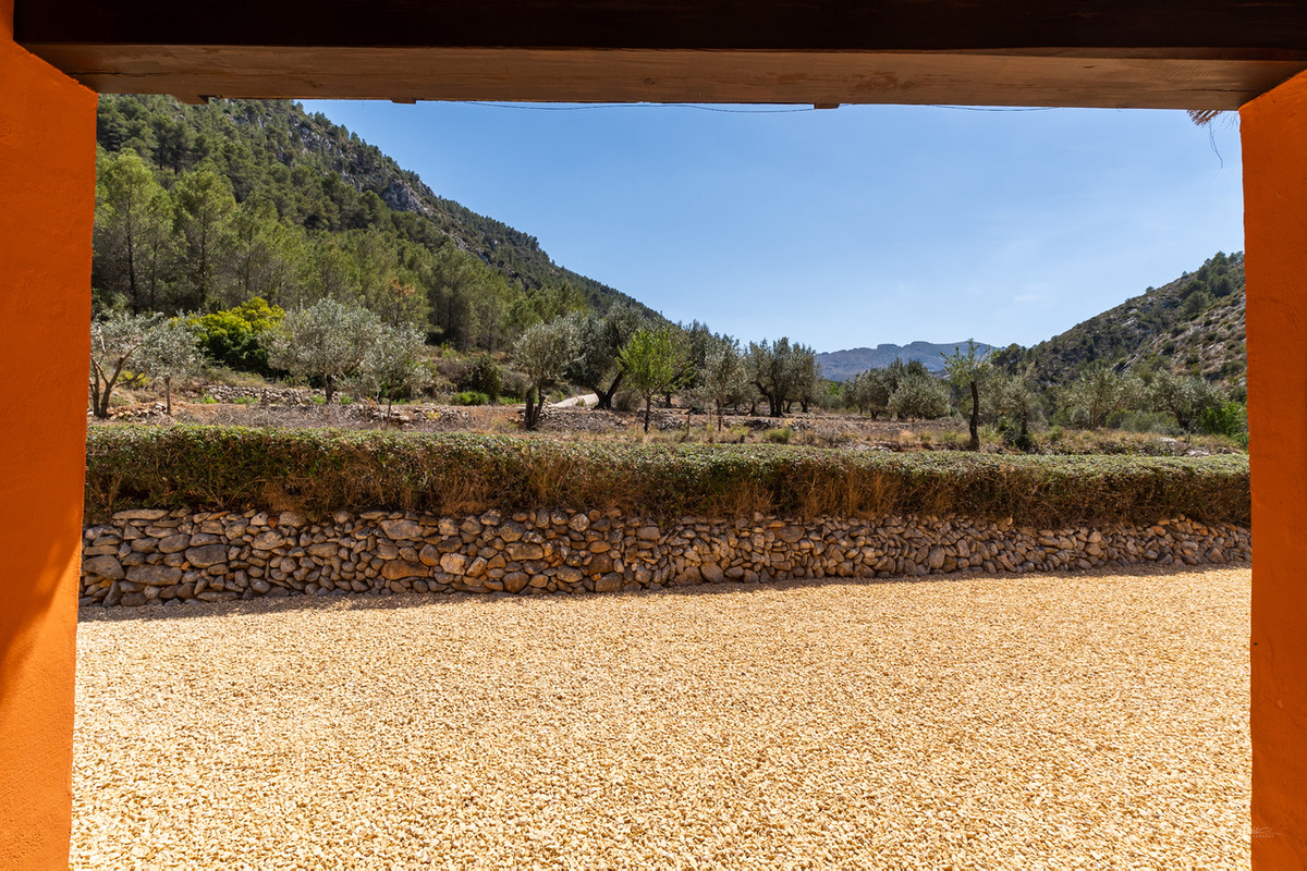 Property main view 39