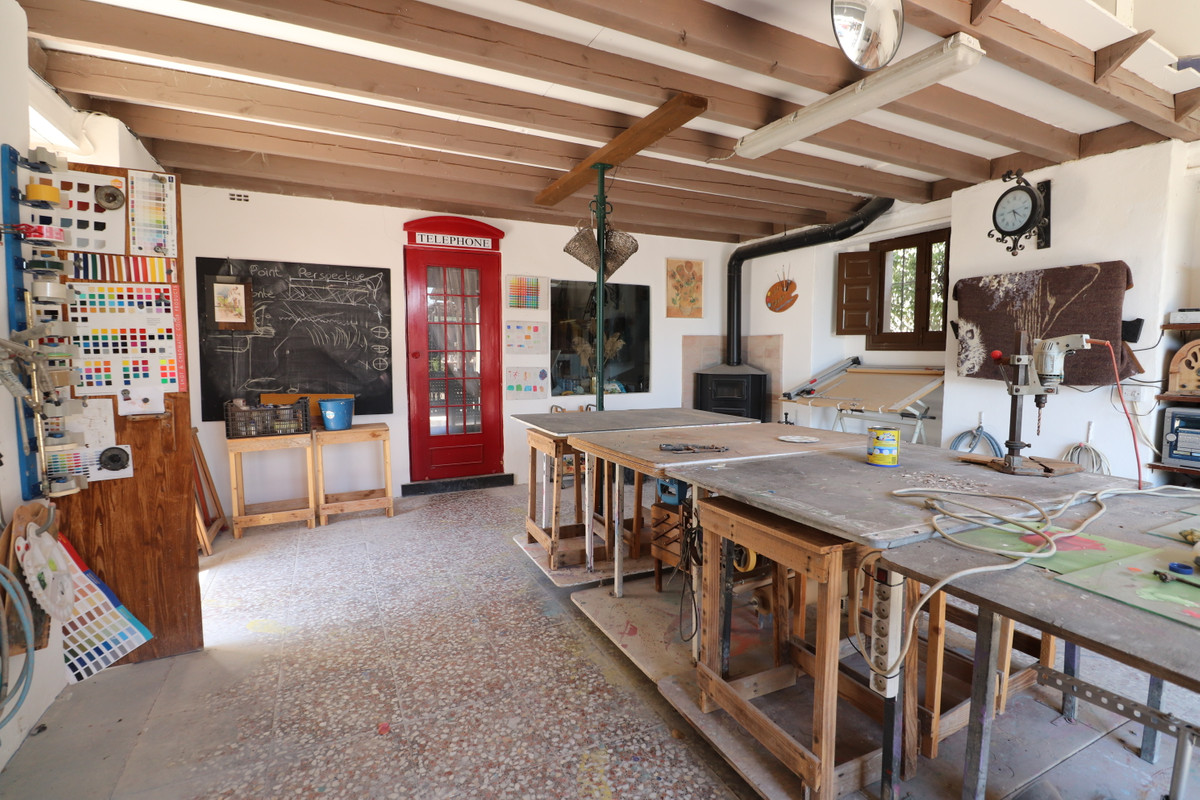 Property main view 44