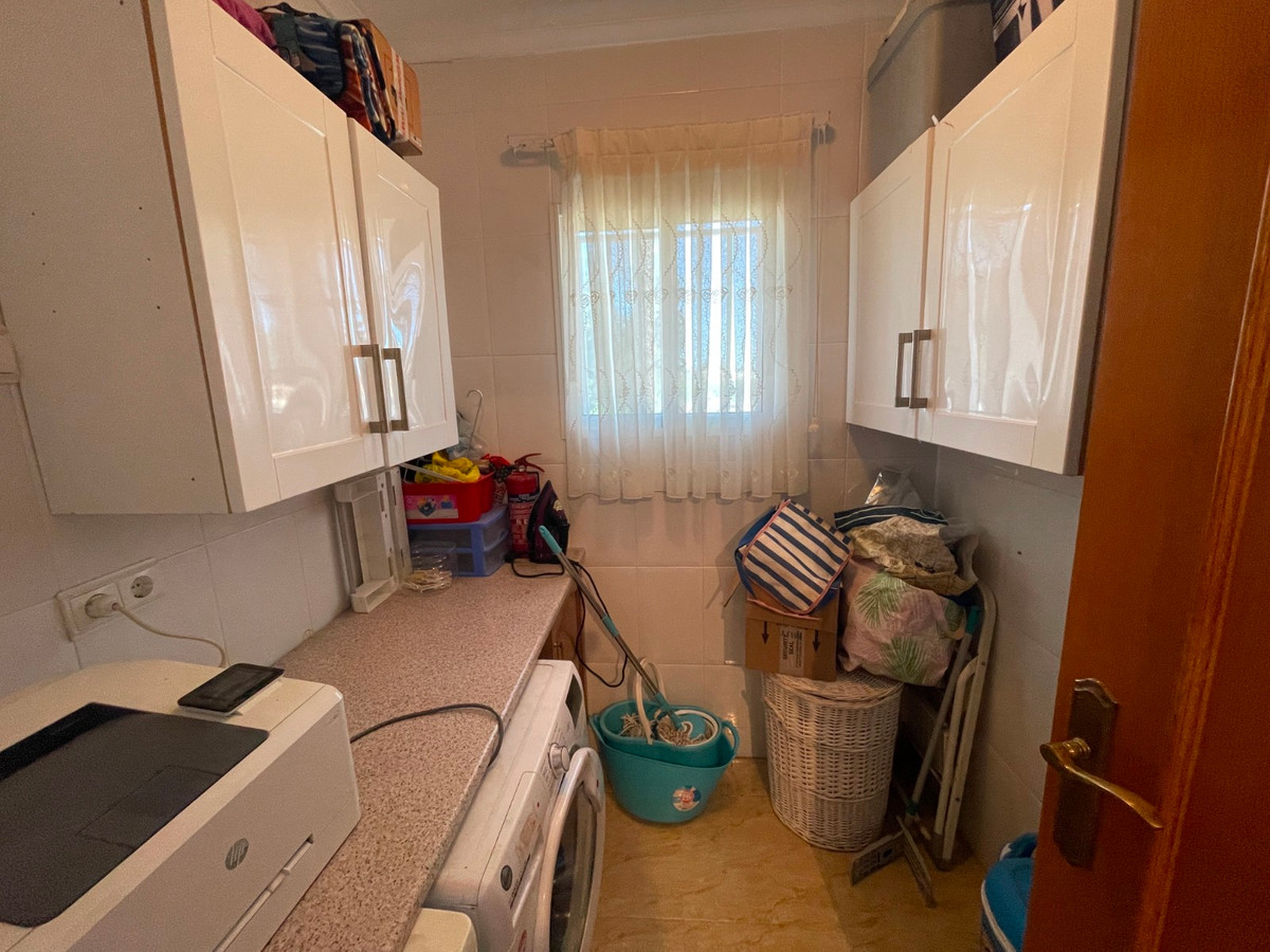 Vrijstaande Villa te koop in Catral | 4 slaapkamers H5256529