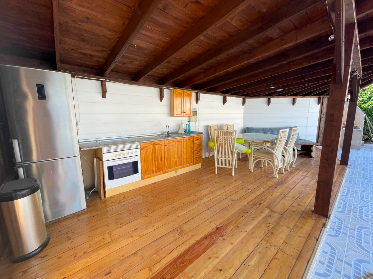 Vrijstaande Villa te koop in Catral | 4 slaapkamers H5256529