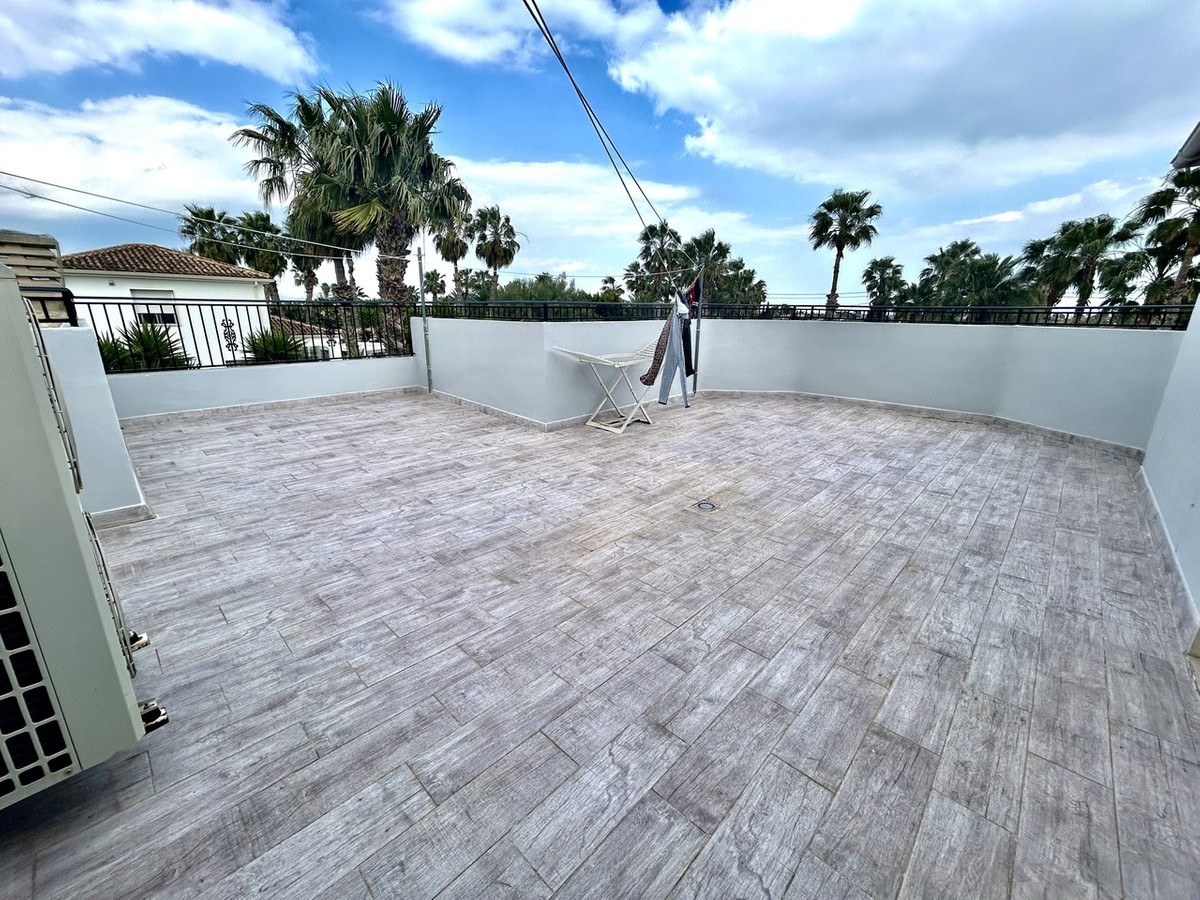 Vrijstaande Villa te koop in Catral | 4 slaapkamers H5380315