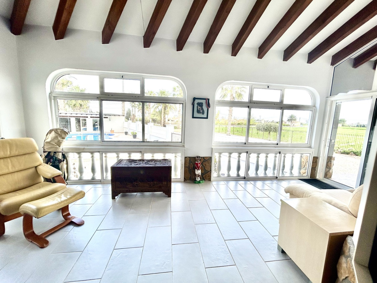Vrijstaande Villa te koop in Catral | 4 slaapkamers H5380315
