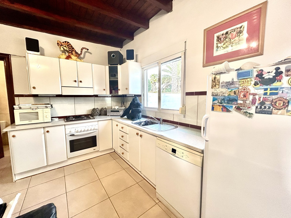 Vrijstaande Villa te koop in Catral | 4 slaapkamers H5380315
